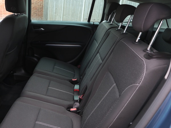 Used Vauxhall Zafira 2017 for sale - 76267476: Photo 46