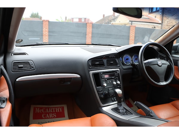 Used Volvo V70 2025 for sale - 76242629: Photo 34