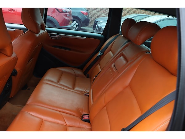 Used Volvo V70 2025 for sale - 76242629: Photo 36