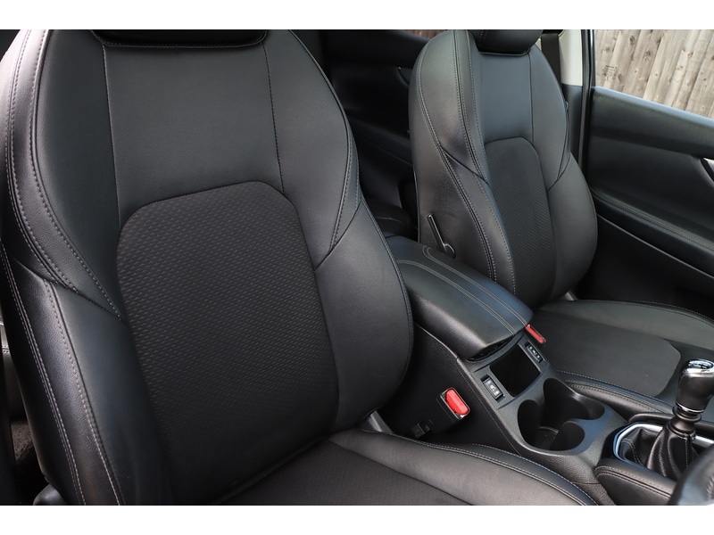 Used Nissan Qashqai 2018 for sale - 77577922: Photo 25