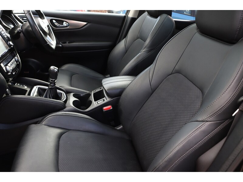 Used Nissan Qashqai 2018 for sale - 77577922: Photo 35