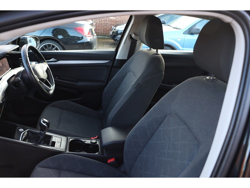 Used Volkswagen Golf 2023 for sale - 77195016: Photo 30