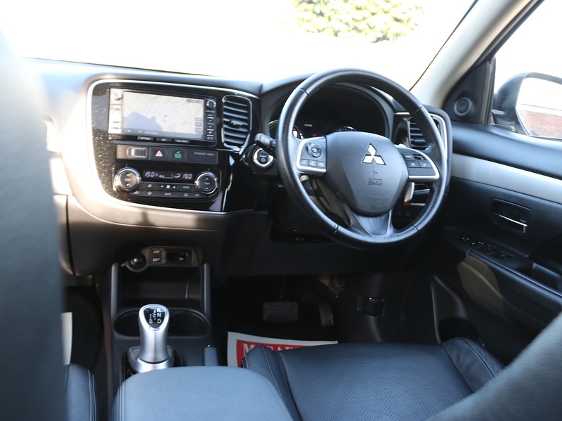Used Mitsubishi Outlander 2014 for sale - 76267478: Photo 54