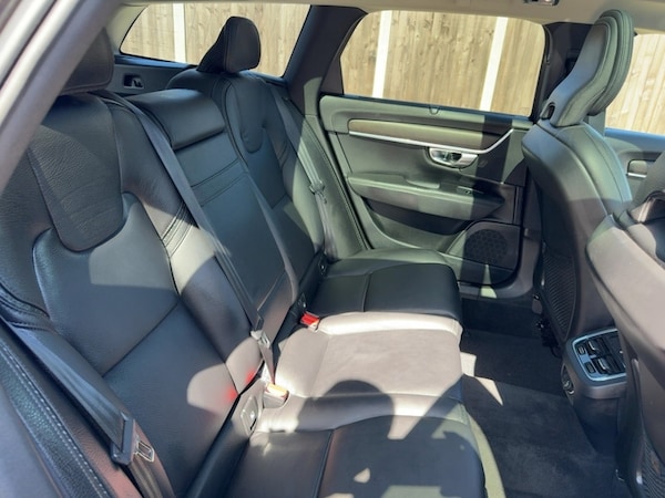 Used Volvo V90 Cross Country 2020 for sale - 74028903: Photo 30