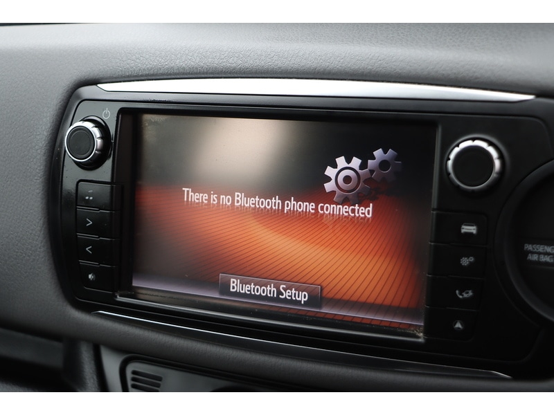 Used Toyota Yaris 2015 for sale - 77452656: Photo 10