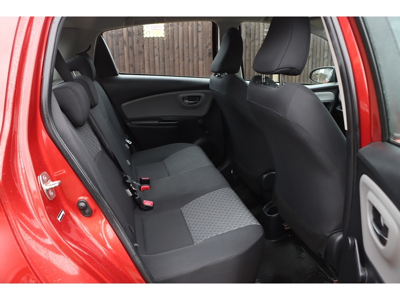 Used Toyota Yaris 2015 for sale - 77452656: Photo 22