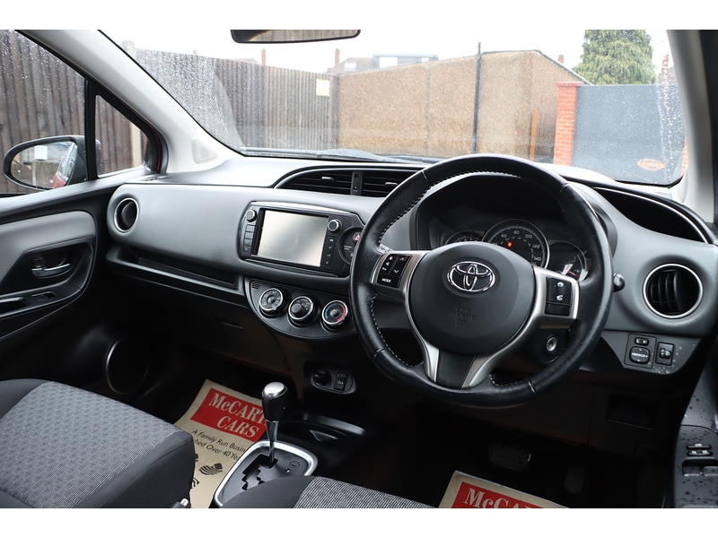 Used Toyota Yaris 2015 for sale - 77452656: Photo 23