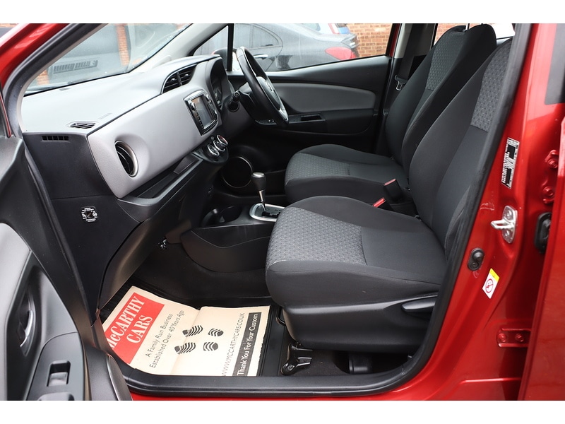 Used Toyota Yaris 2015 for sale - 77452656: Photo 45