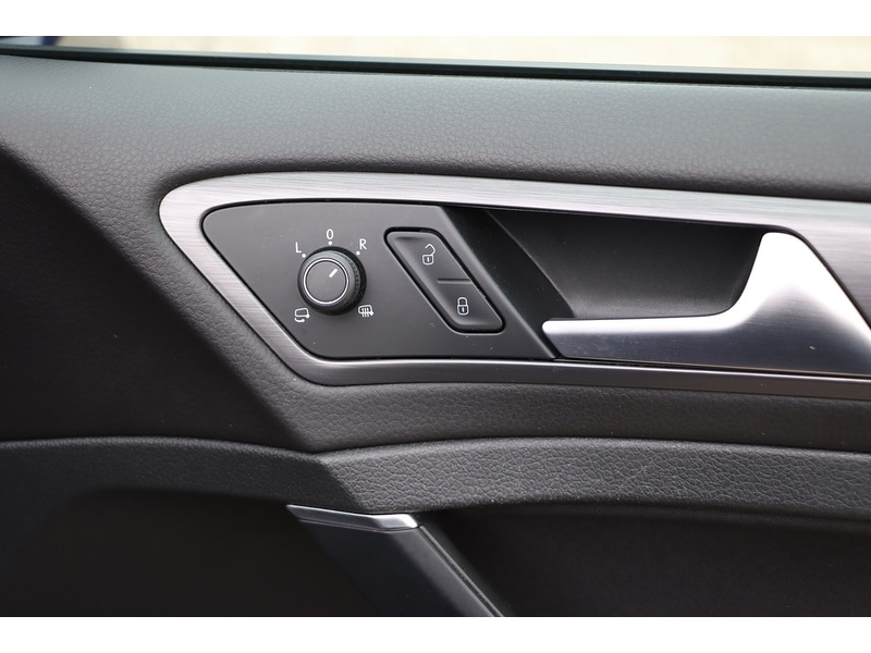 Used Volkswagen Golf 2020 for sale - 76163704: Photo 16