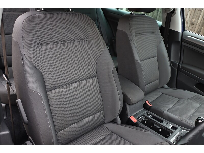 Used Volkswagen Golf 2020 for sale - 76163704: Photo 27