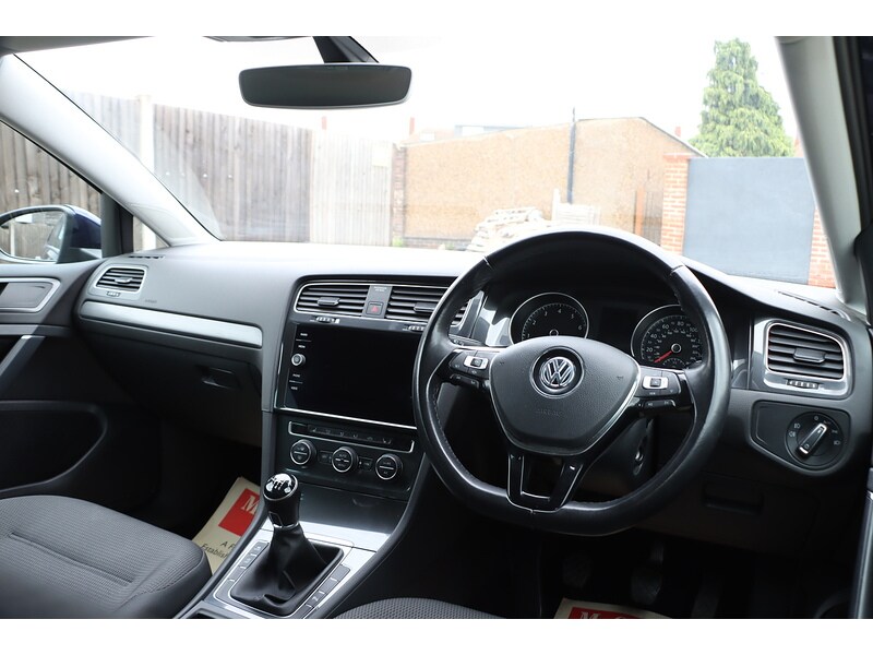 Used Volkswagen Golf 2020 for sale - 76163704: Photo 31