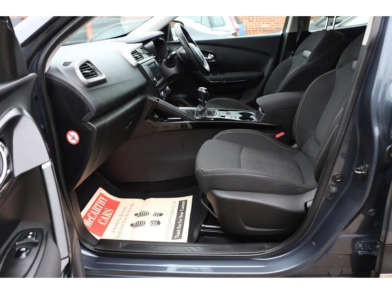 Used Renault Kadjar 2016 for sale - 76853370: Photo 41