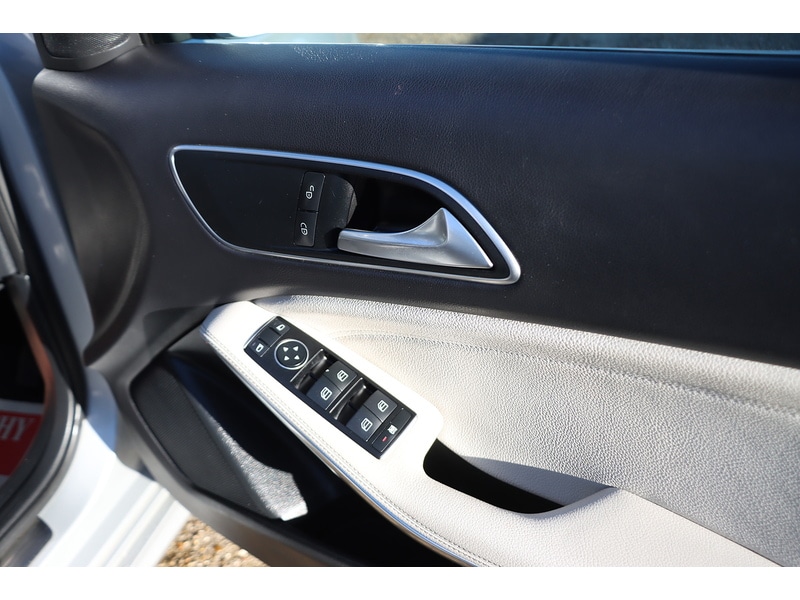 Used Mercedes-Benz A-Class 2016 for sale - 77636848: Photo 23