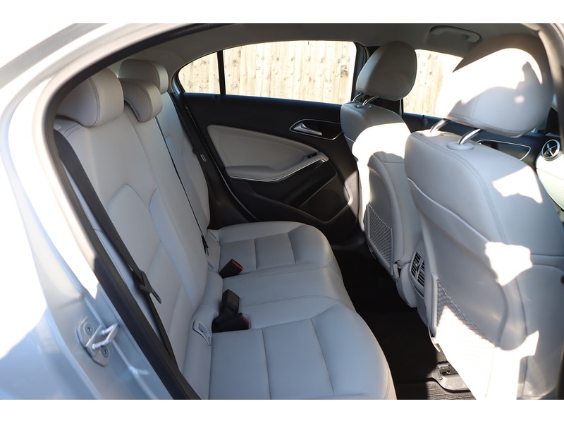 Used Mercedes-Benz A-Class 2016 for sale - 77636848: Photo 27