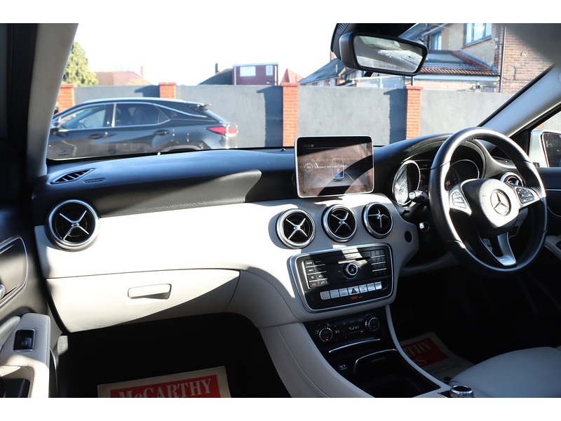 Used Mercedes-Benz A-Class 2016 for sale - 77636848: Photo 35