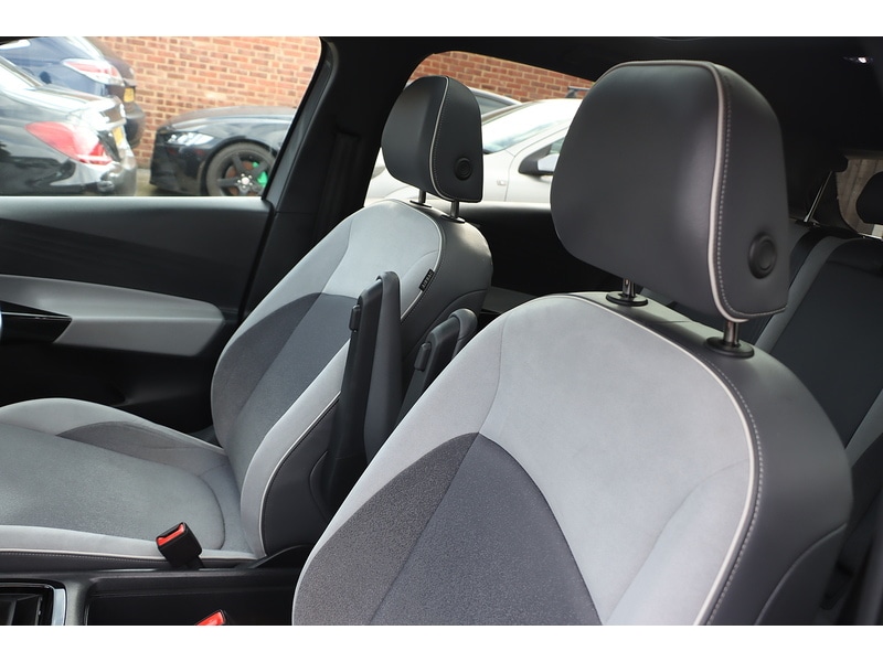 Used Volkswagen ID.3 2021 for sale - 76081408: Photo 31