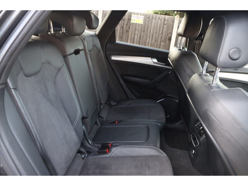 Used Audi Q5 2020 for sale - 76036670: Photo 28