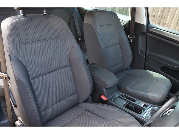 Used Volkswagen Golf 2019 for sale - 75516506: Photo 25
