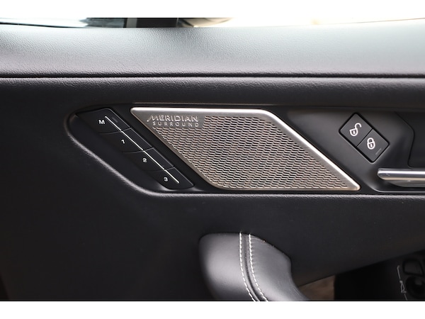 Used Jaguar I-Pace 2019 for sale - 76039962: Photo 15