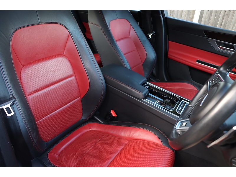 Used Jaguar XF 2018 for sale - 76918048: Photo 11