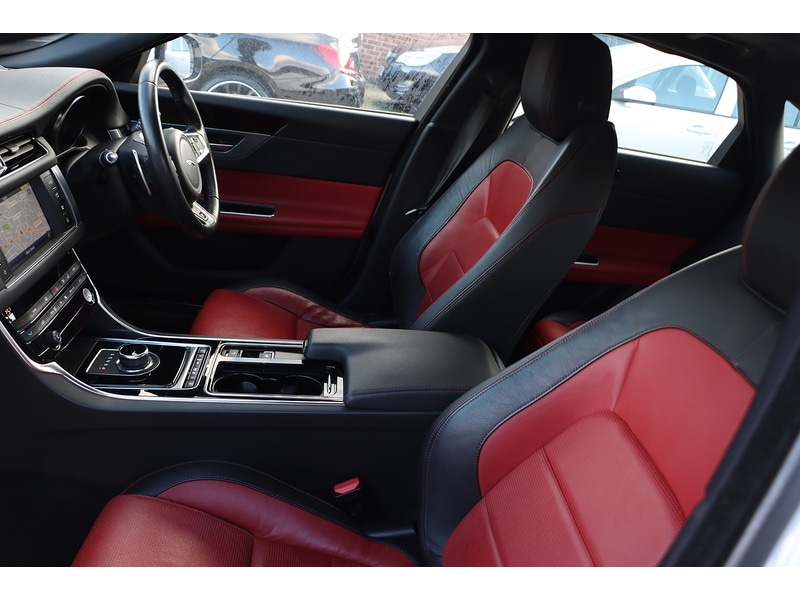 Used Jaguar XF 2018 for sale - 76918048: Photo 22