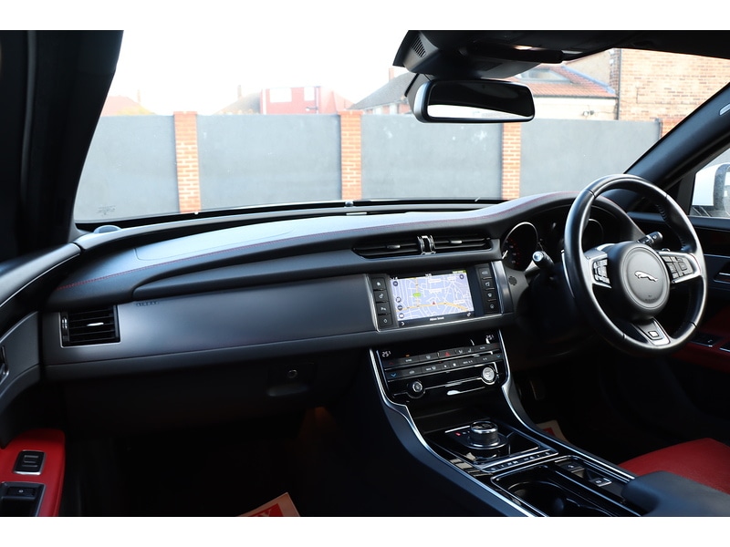 Used Jaguar XF 2018 for sale - 76918048: Photo 25