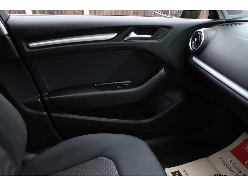 Used Audi A3 2017 for sale - 76106302: Photo 36