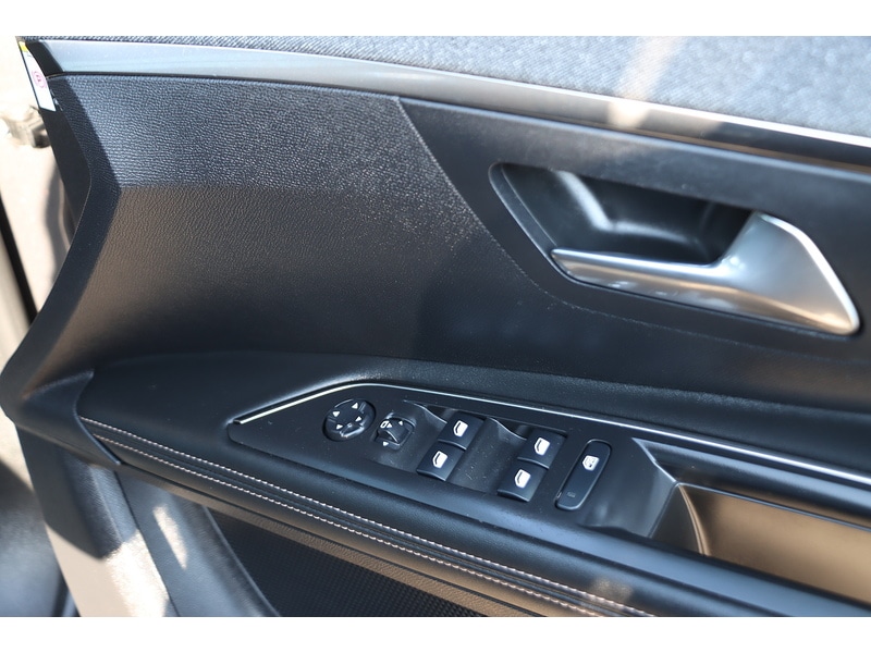 Used Peugeot 5008 2020 for sale - 77655811: Photo 29