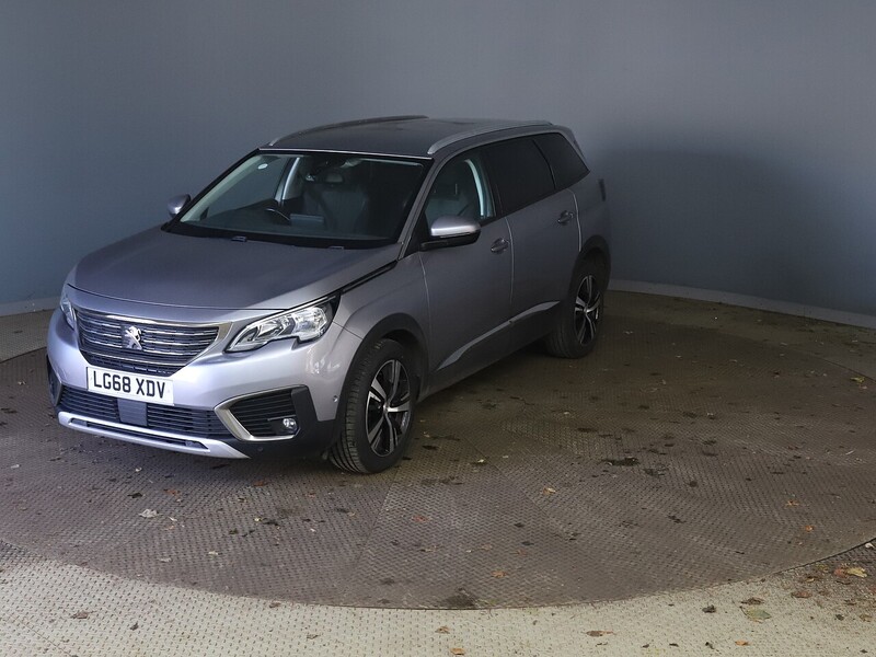 Used Peugeot 5008 2018 for sale - 76848525: Photo 5