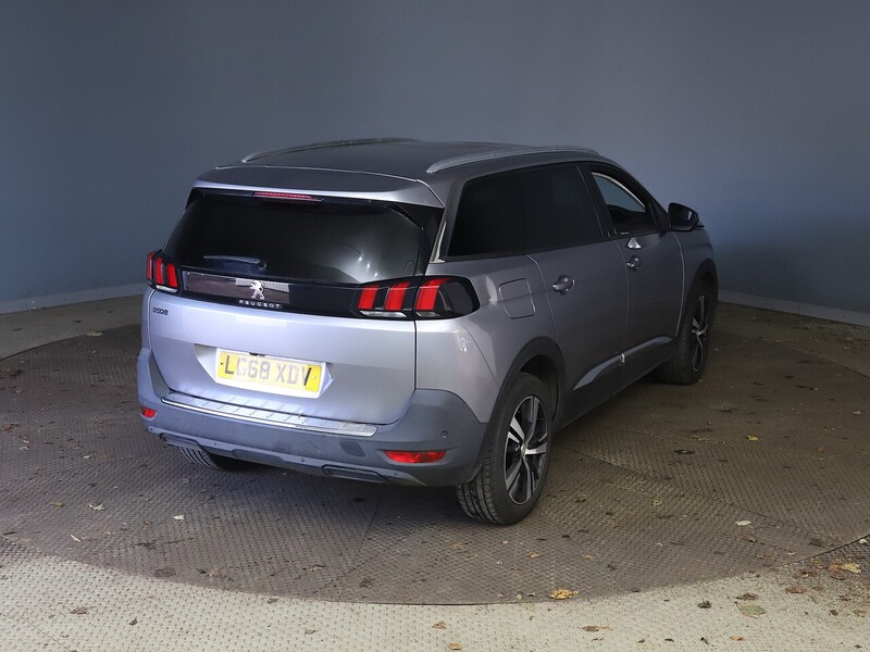 Used Peugeot 5008 2018 for sale - 76848525: Photo 9