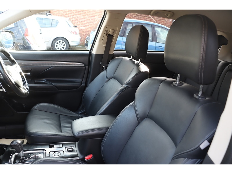 Used Mitsubishi Outlander 2019 for sale - 77276954: Photo 33