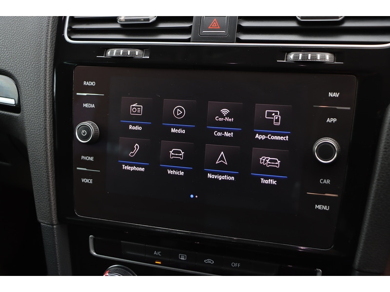 Used Volkswagen Golf 2017 for sale - 76185804: Photo 10