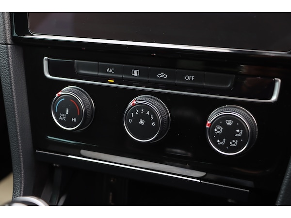 Used Volkswagen Golf 2017 for sale - 76185804: Photo 16