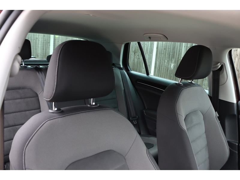 Used Volkswagen Golf 2017 for sale - 76185804: Photo 27