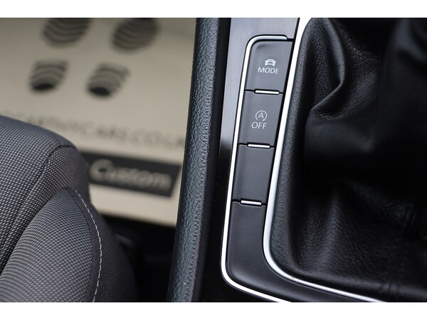 Used Volkswagen Golf 2017 for sale - 76185804: Photo 49