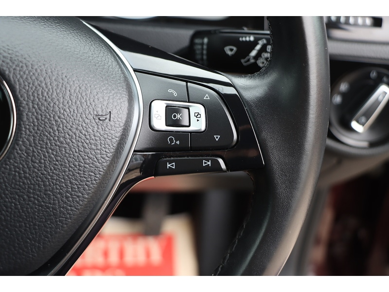 Used Volkswagen Golf 2017 for sale - 76185804: Photo 51