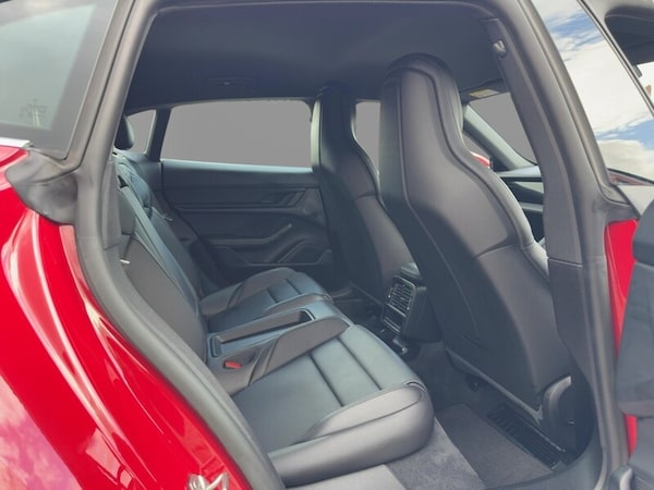 Used Porsche Taycan 2023 for sale - 75673009: Photo 23