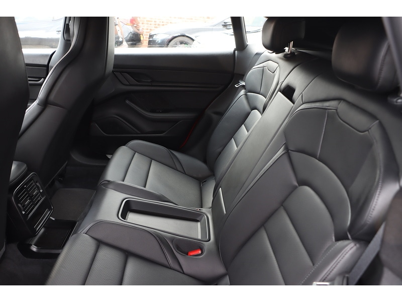 Used Porsche Taycan 2023 for sale - 75673009: Photo 40