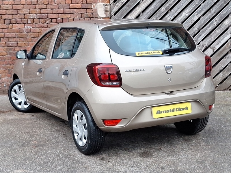 Used Dacia Sandero 2020 for sale - 76721717: Photo 3