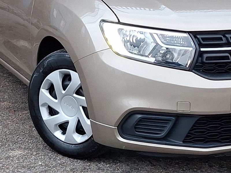 Used Dacia Sandero 2020 for sale - 76721717: Photo 9