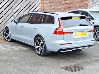 Used Volvo V60 2025 for sale - 76897428: Photo