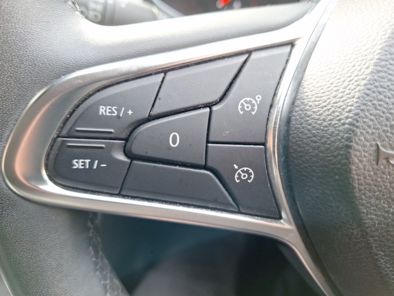 Used Renault Captur 2022 for sale - 76628816: Photo 15