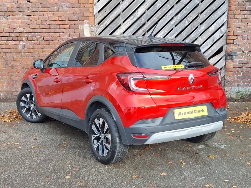 Used Renault Captur 2022 for sale - 76628816: Photo 3
