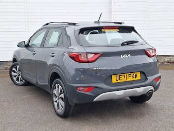 Used Kia Stonic 2021 for sale - 78238459: Photo