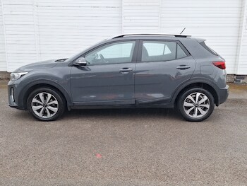 Used Kia Stonic 2021 for sale - 78238459: Photo