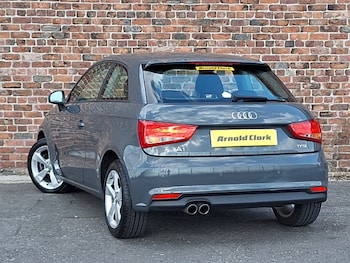 Used Audi A1 2018 for sale - 76221043: Photo