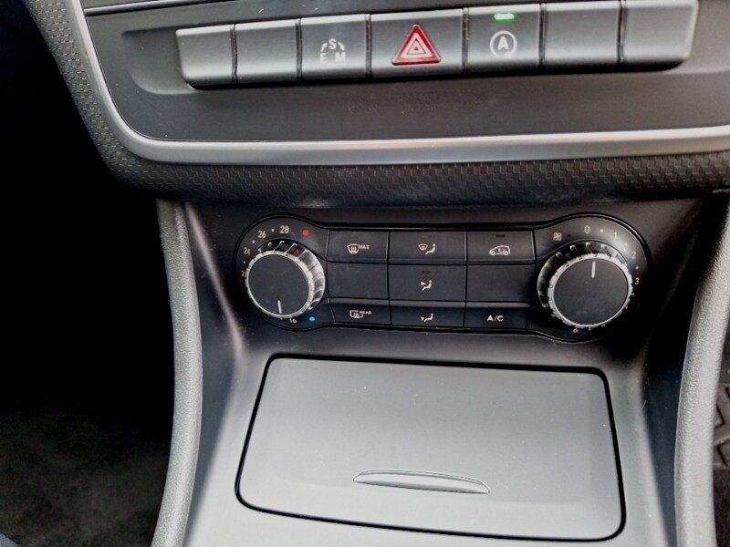 Used Mercedes-Benz A-Class 2015 for sale - 76699832: Photo 14