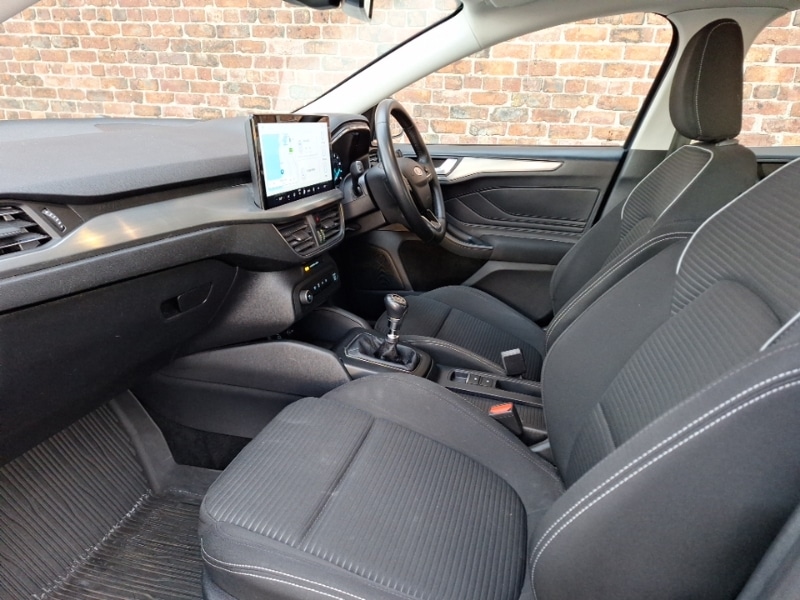 Used Ford Focus 2022 for sale - 76708218: Photo 5