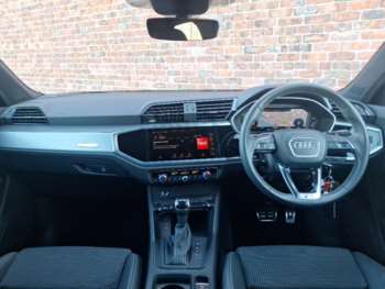 Used Audi Q3 2023 for sale - 74673109: Photo