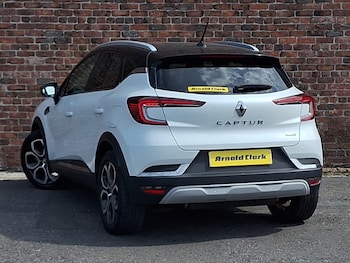Used Renault Captur 2022 for sale - 76053264: Photo 3